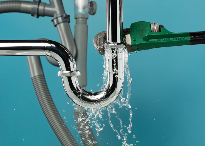How Emergency Plumbing Services Handle Gas Leaks and Water Leaks